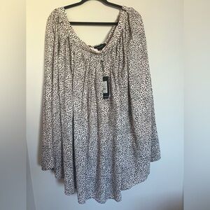 NWT who what wear pleated chiffon pleated skirt.